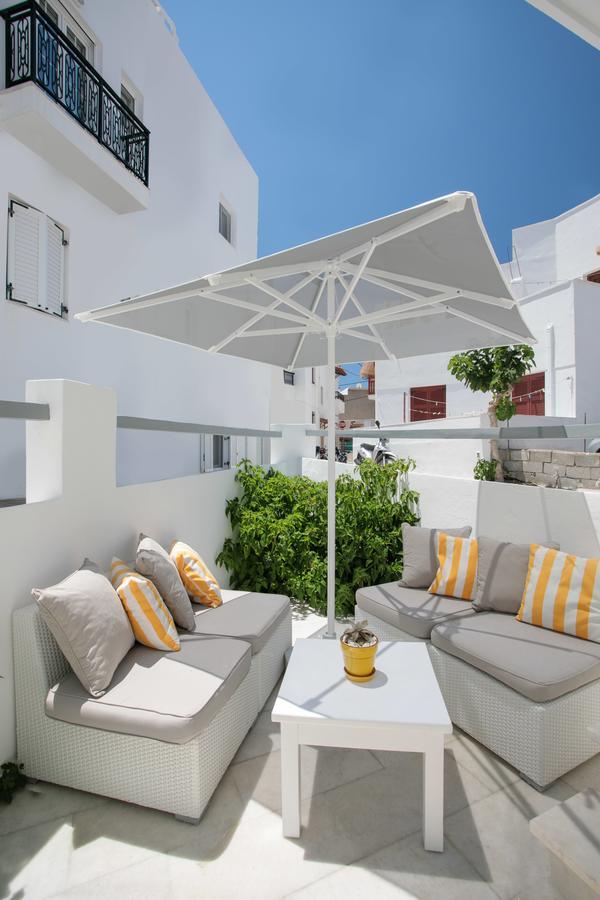 Ippokampos Town Apartments Naxos City Exterior photo