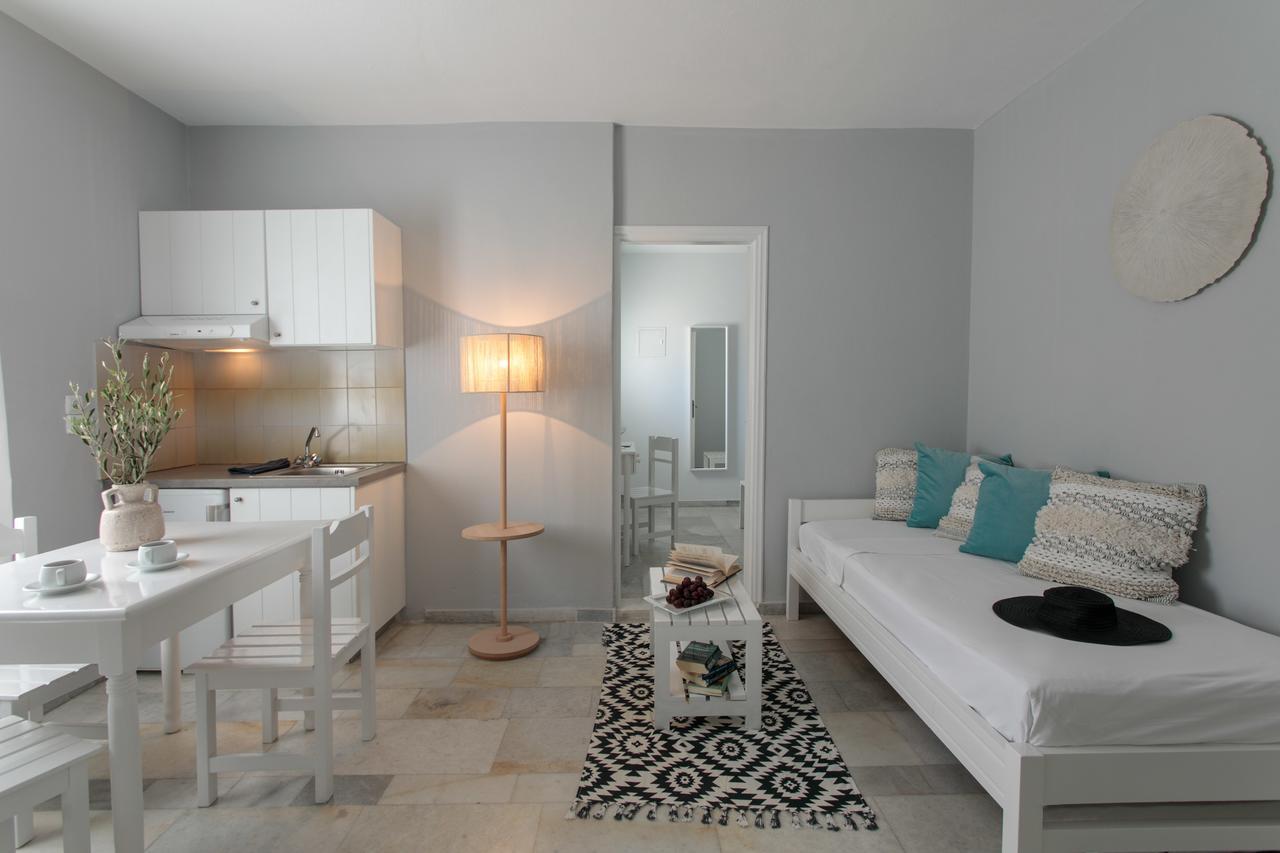 Ippokampos Town Apartments Naxos City Exterior photo