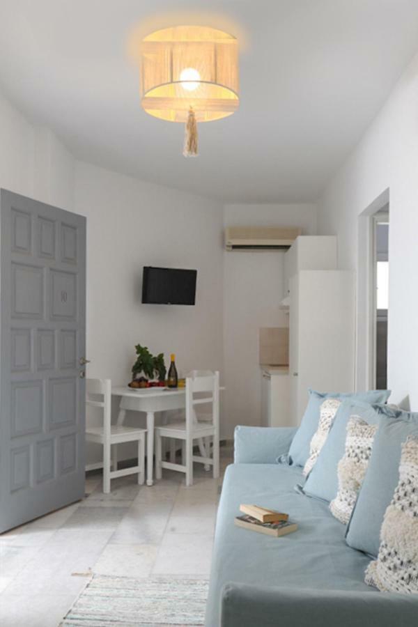 Ippokampos Town Apartments Naxos City Exterior photo